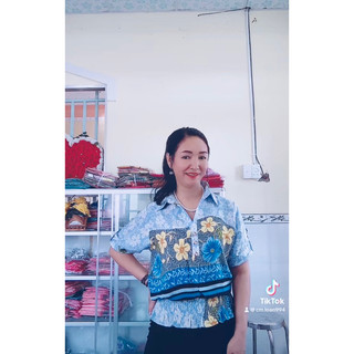 Áo sơ mi nữ trẻ trung, chất lụa Mango, cân nặng 53 đến 62 kg