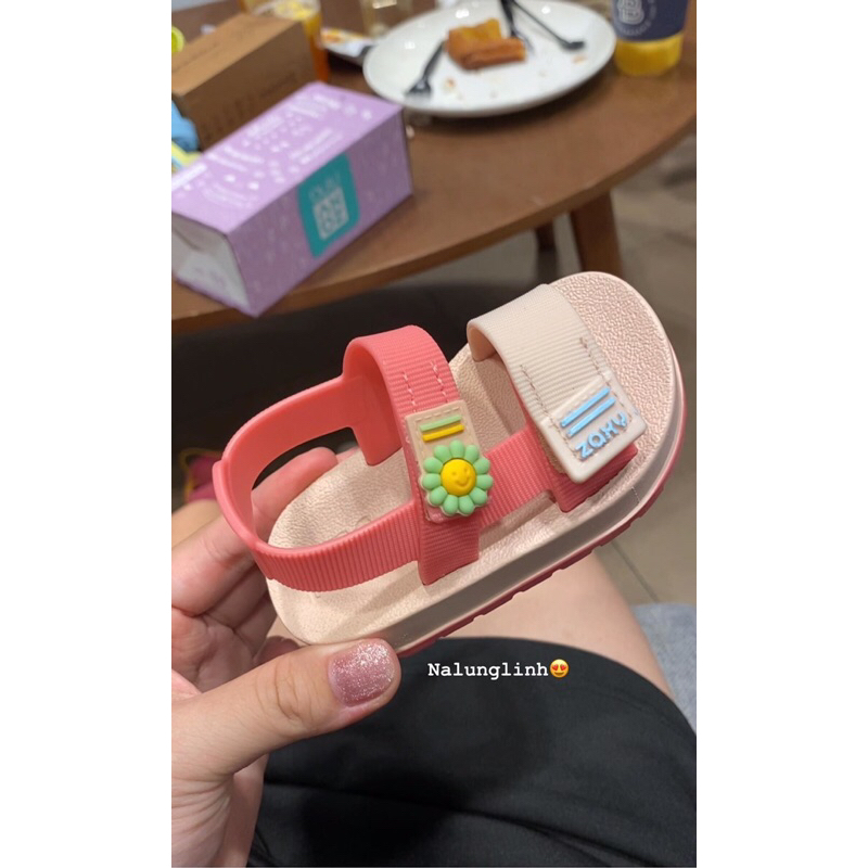 Sandal Zaxy hoa mặt trời bé gái
