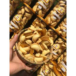 Bánh sò khóm Thái Lan, bánh quy giòn nhân thơm/dứa hộp 330gram