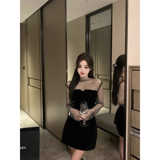 Đầm Nhung Tay Dài Cổ Cao Đính Kim Sa Lấp Lánh Gợi Cảm