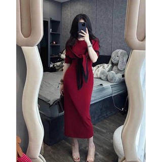 Set đầm len dài khăn choàng nhẹ nhàng mà xinh lắm