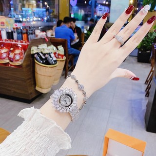 Đồng hồ nữ royal dây inox đính đá pha lê siêu sang