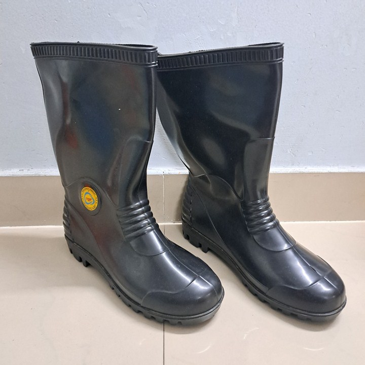 Ủng cao su đen. Ủng lội nước, Ủng đi mưa, Ủng bảo hộ lao động, Ủng nhựa đi cấy, Ủng làm vườn màu đen