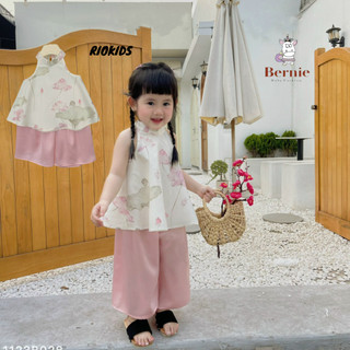 [8-22kg] Bộ quần áo yếm bé gái BERNIE, áo yếm lụa hoa sen quần ống xuông cho bé đi chơi, du xuân BE131