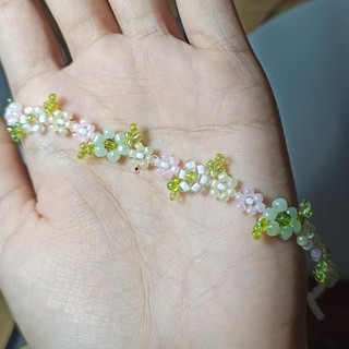 Vòng Tay Hạt Cườm Hình Hoa Màu Xanh Nhẹ Nhàng TK4103
