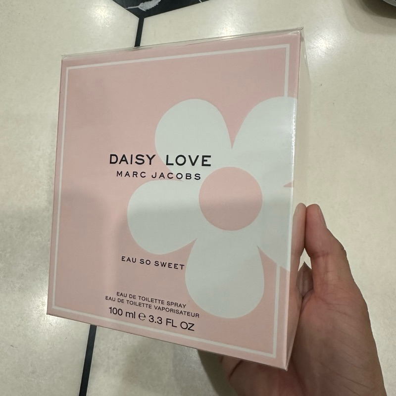 Nước hoa nữ Marc Jacobs Daisy Love Eau So Sweet EDT 100ml full seal như hình