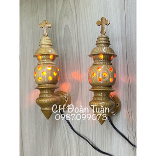 Đèn thờ gỗ sồi ốp tường lỗ tròn thánh giá
