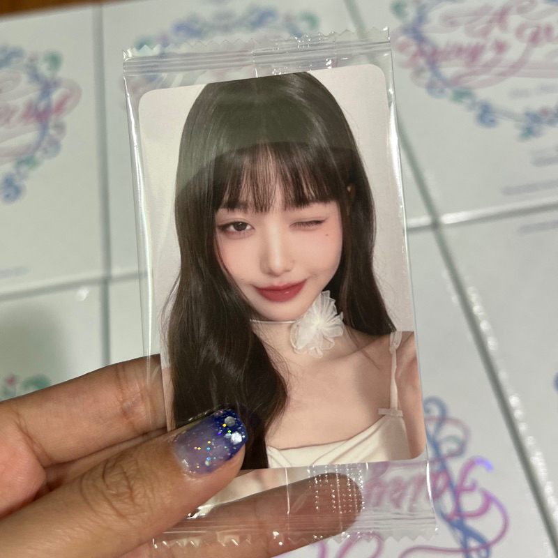 Photocard IVE MINE Offcial - Thẻ ảnh bo góc IVE