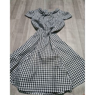 đầm thanh lý size M eo 72
