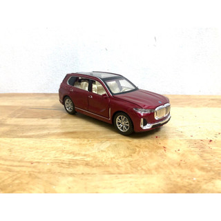 Mô hình xe BMW X7 _ Tỷ lệ 1:32