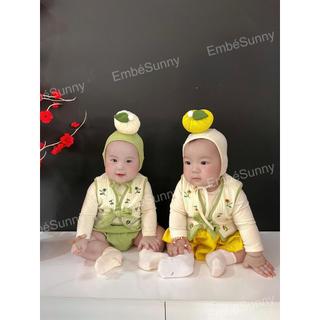 Set hanbok thêu hoa cho bé trai