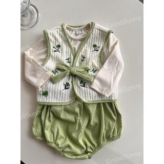 Set hanbok thêu hoa cho bé trai