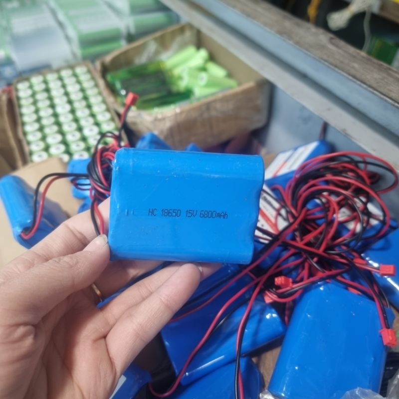 pin sạc 15v 18650 6800ah