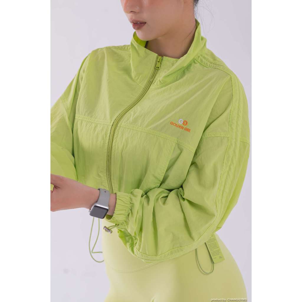 Áo khoác gió Golden Girl áo khoác gió form crop thể thao chất gió nhăn chống thấm nước thoáng khí - Changgyms | BigBuy360 - bigbuy360.vn