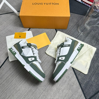Giày sneaker lv trainer kaki trơn 2023
