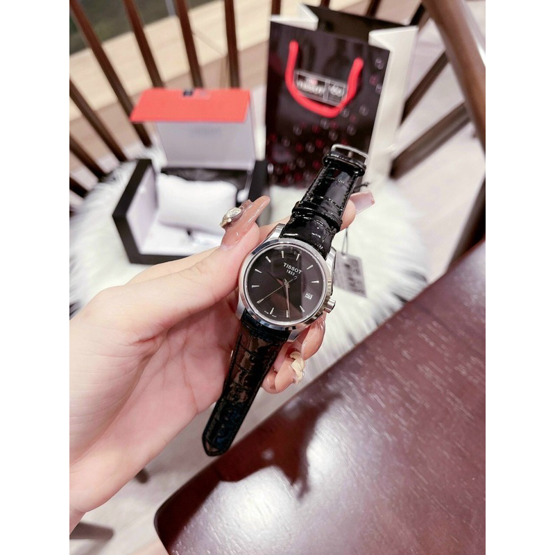 Đồng hồ Tissot nữ dây da gồ màu đen mặt đen cao cấp Tissot 1853 mặt tròn siz 32mm máy pin nhật