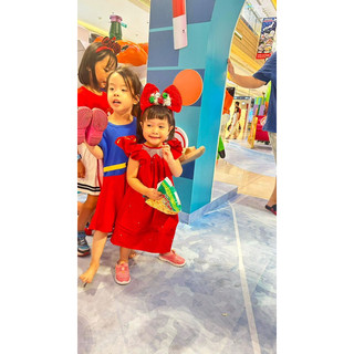 ĐẦM SMOCK ĐỎ ĐÍNH NGỌC