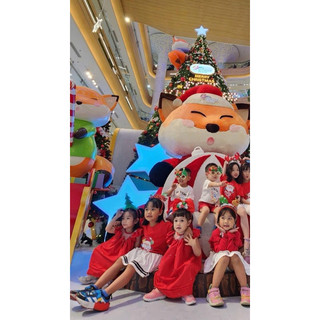 ĐẦM SMOCK ĐỎ ĐÍNH NGỌC