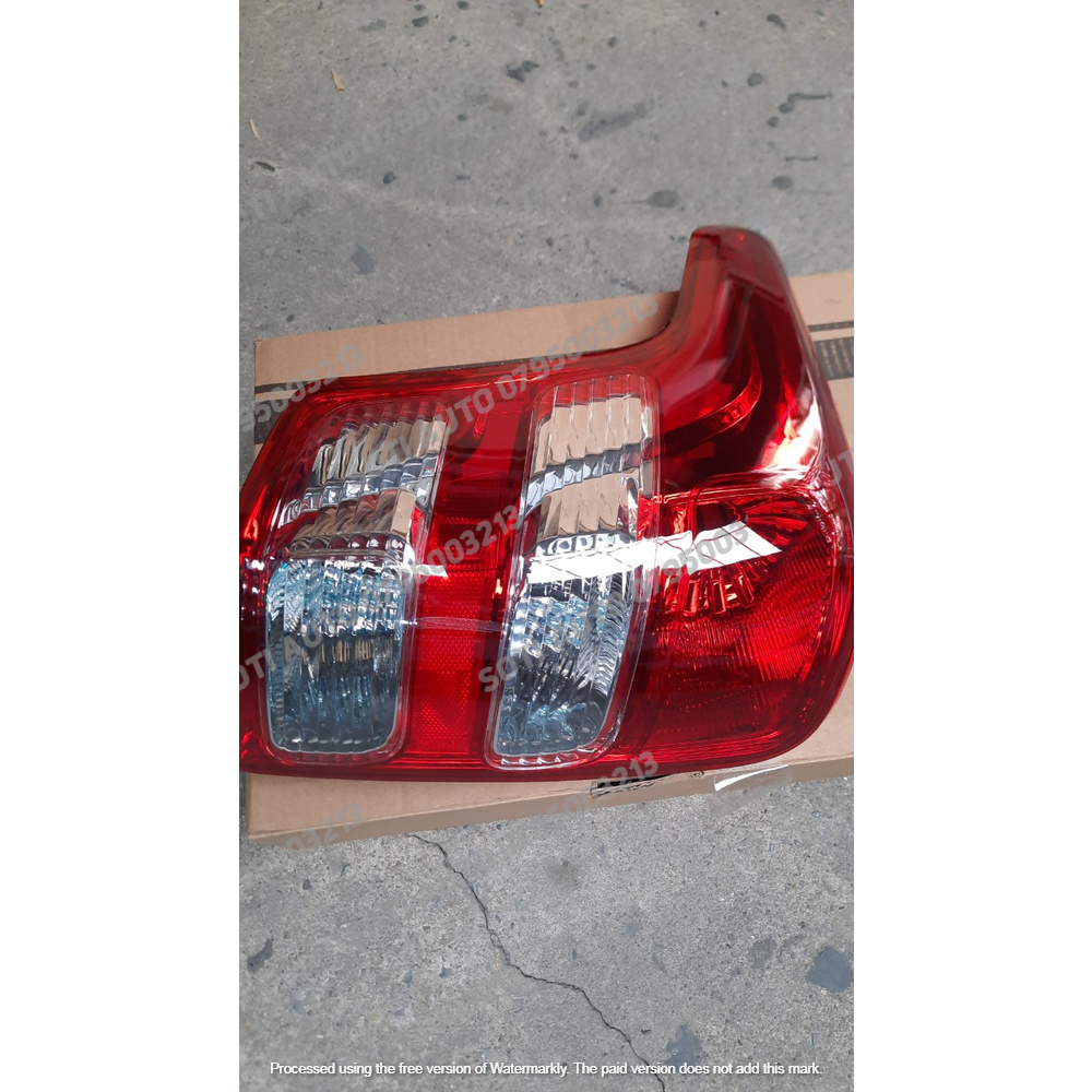 Đèn hậu Mitsubishi Triton(15-17)