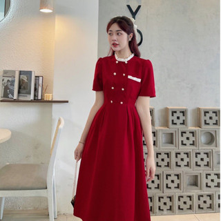 Đầm midi nữ phối cổ bèo trắng đính nút dáng a