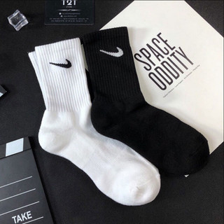 Tất Nike Unisex Cao Cổ Cao Cấp, Tất Thể Thao Nam Nữ Cực Đẹp Dày Dặn Dễ Phối Đồ Phù Hợp Với Mọi Lứa Tuổi TeeN