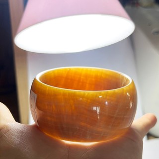 Vòng tay ngọc thật màu vàng cho người mệnh Kim và Thổ VN nhiều size cho cả nam và nữ