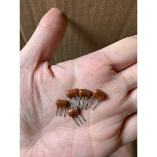 10 con thạch anh 4m 3 chân