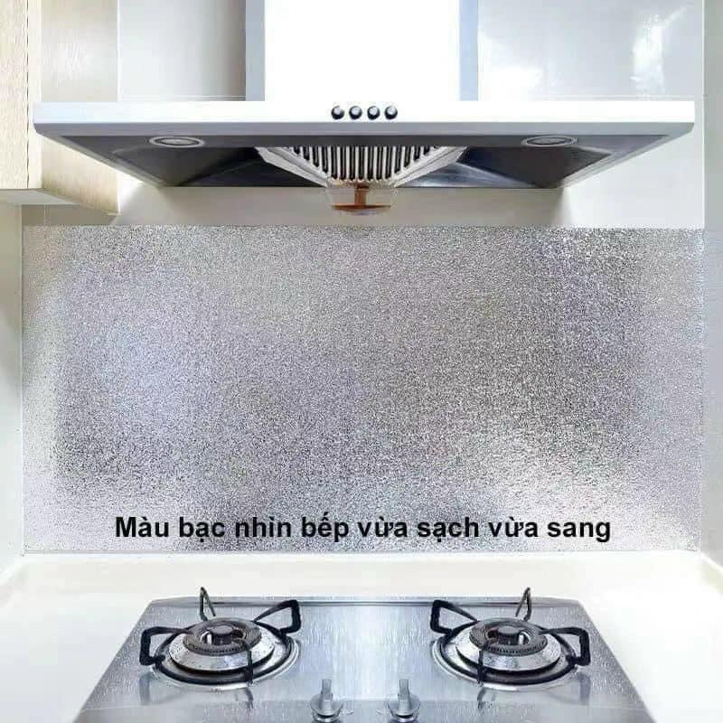Dán bếp cuộn bạc 2m khổ 60cm