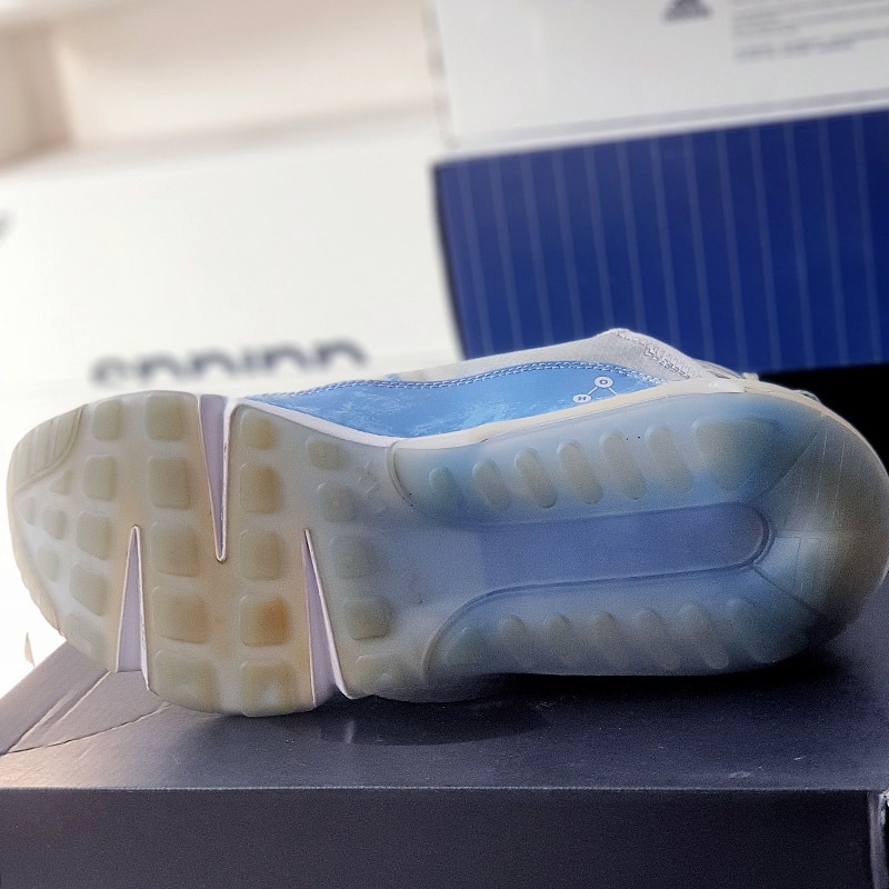 Giày Air Max 2090 Ice Silver, size 44.5, real 2hand