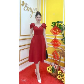 Đầm EMY EM7452 Xoè Đỏ Kết Hạt Cổ