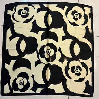 Khăn lụa choàng cổ thời trang trơn size 70x70cm - Maben
