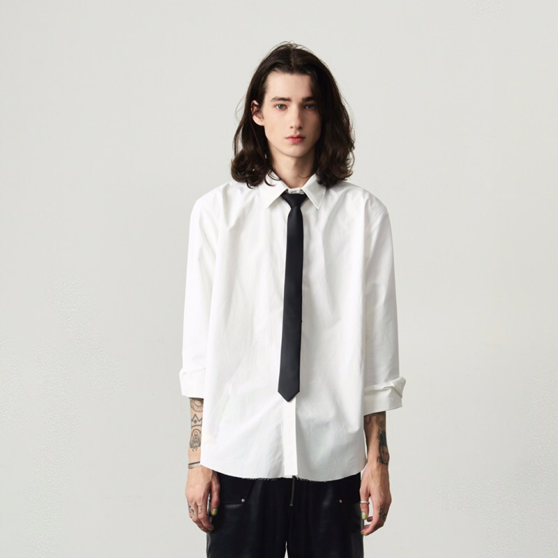 Cà vạt Nam Chất liệu Polysilk Caravat Basic màu Đen