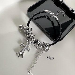 Vòng Tay Dây Da Đen Phối Charm Chorme Heart Gothic,Lắc Tay Unisex Kiểu Dáng Bụi Bặm