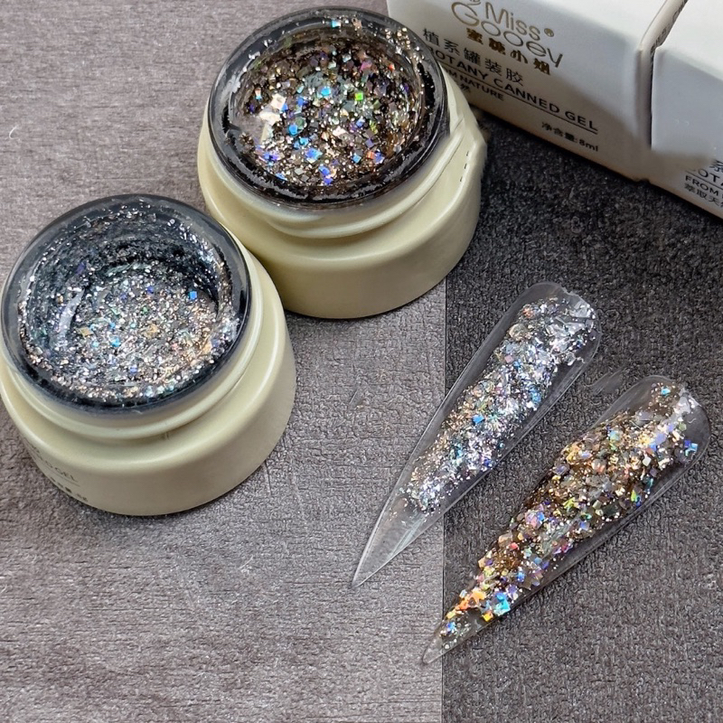 Gel nhũ khổng tước bắt sáng AB nail