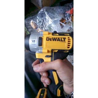 Bulông 21v không chổi than