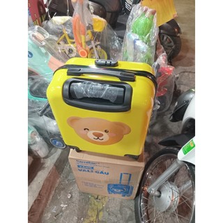 Vali kéo cho bé Quà tặng từ Similac