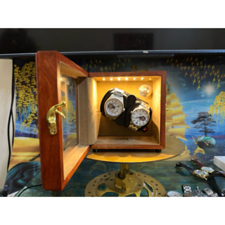    BH 2 năm   Hộp xoay đồng hồ cơ 2 xoay 5 chế độ+ đèn Led  GỖ HƯƠNG ĐÁ CAO CẤP tự dừng khi mở nắp  Winder Watch 