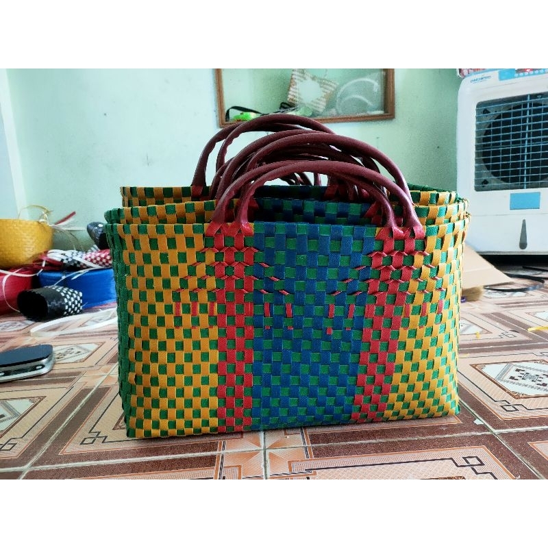 Làn 17 dây đáy to kt 60 x 28 x 41cm