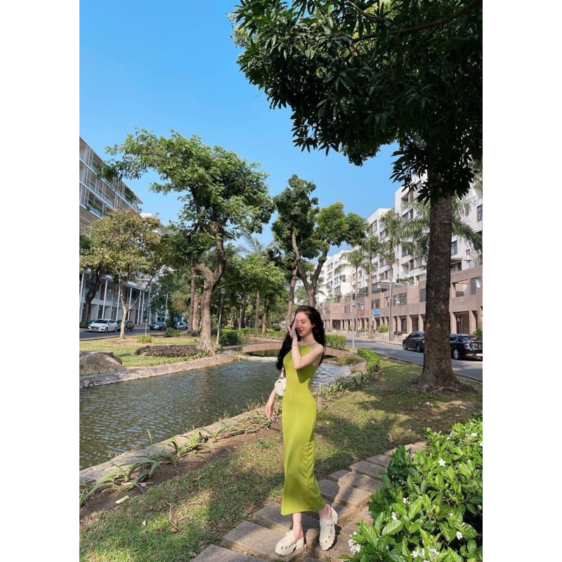 Đầm cổ yếm sát nách dáng dài hotgirl tôn dáng thời trang ( có size lớn) lỗ