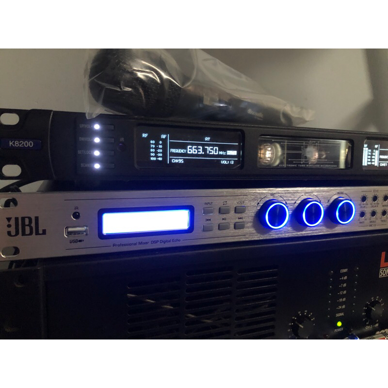 Micro karaoke không dây chính hãng dBacoustic K-8200