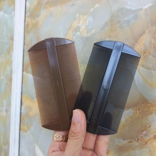 Combo 4 cái Lược chải chí,chải gàu nhựa cứng (nâu/đen/cam)