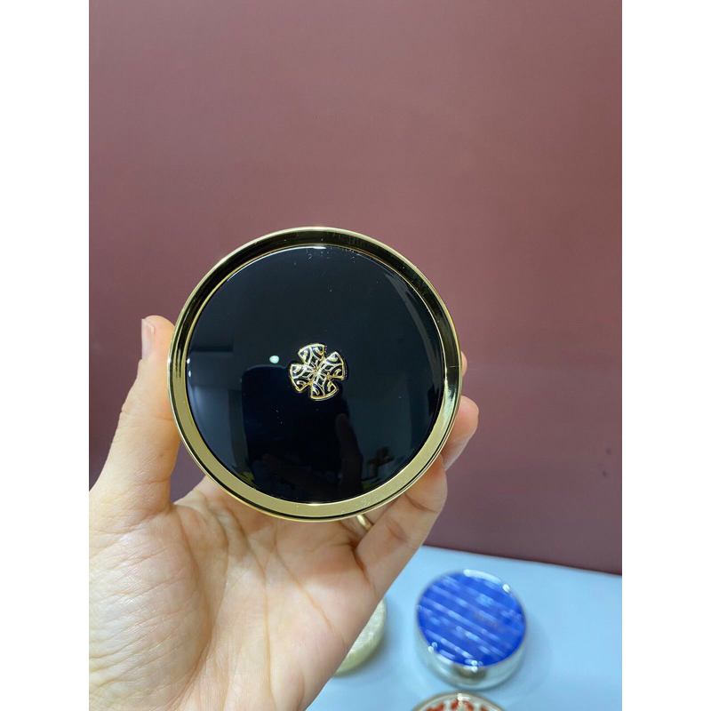 Cushion Phấn Ohui đen siêu Hot của Ohui