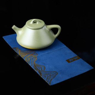 Ấm Tử Sa Nghi Hưng Thạch Biều 200 ml (Đậu Thanh Nê)