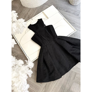 Đầm xoè sn cổ tròn xếp li