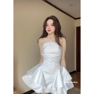 🌸onec 🌸đầm trắng dây cổ yếm bèo tầng 2 dây xòe đuôi cá