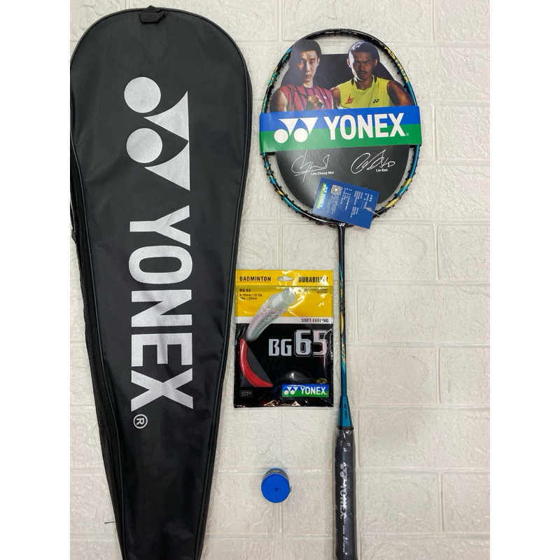 Vợt cầu lông Yonex astrox 88D.88S PRO khung cacbon siêu nhẹ