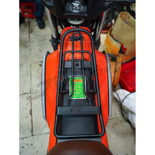 baga giữa Yamaha PG1