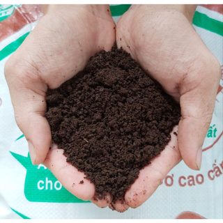 Phân hữu cơ 500 gram trùn quế
