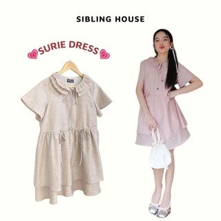 Đầm babydoll nữ tay ngắn điểm nhấn cổ bèo cột nơ phía trước thiết kế xếp tầng xinh xắn chất tơ Surie Dress - Sibling Hou