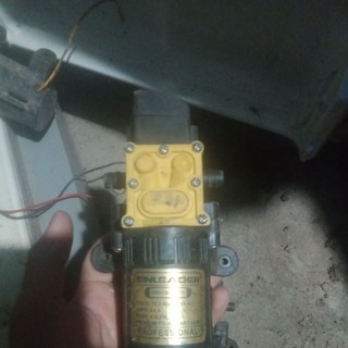 máy bơm tăng áp mini bình xịt
